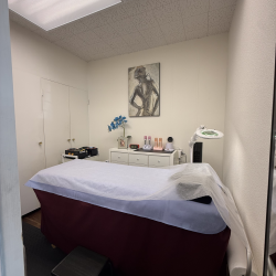 WAXING ROOM 3